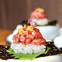 YAKINIKU 安萬LABO - 和牛ユッケ寿司