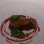 レストラン リューズ - 絶品のフォアグラ。ソースとの相性も最高！