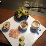 アーバン・オアシス・タナカ - 