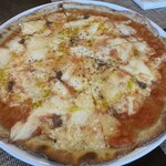 石臼挽き蕎麦香房 山の実 - アンチョビピザ