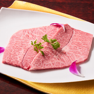 雌牛（未経産）への店主のこだわり。A5黒毛和牛/希少部位