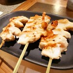 炭火焼鳥 山鶏 - 