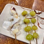 ひげ勝 - げそ、ぎんなん（素揚げ）