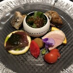 上海厨房 龍虎 - 