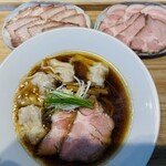 宍道湖しじみ中華蕎麦 琥珀 - 