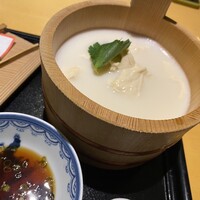 京懐石とゆば料理 松山閣 JR京都伊勢丹店 - 汲み上げ湯葉桶
