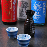 つむぎや テッパンヤキ - お料理に合わせた日本酒も各種取り揃えております。