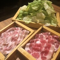 しゃぶしゃぶ・創作料理居酒屋 豚吟 栄店 - 
