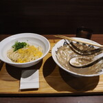 NIBOSHI MANIA - コンクリの和え玉着丼