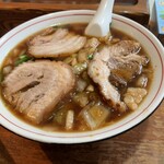 お食事処 やちよ - しょうゆらんしゅうめんチャーシューいり