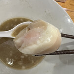 煮干らーめん 川むら - 黄身はトロッと味玉！いつもありがとう！