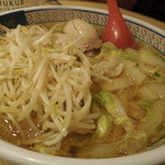 どうとんぼり神座 千日前店 - 煮卵もやしらーめん