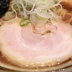 らーめんタンポポ - タンポポらーめん 700円 のチャーシュー