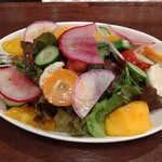 ピッツェリア ファッブリカ 1090 - インサラータ(いろいろお野菜のサラダ)