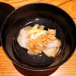272085226 - 愛媛の白甘鯛と焼き蕪のお椀