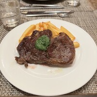 Bistro Buzz 赤坂 - 
