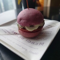 DINING & BAR TABLE 9 TOKYO - 