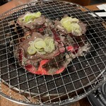 元氣七輪焼肉 牛繁 - 