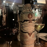 カルネジーオ イースト - 