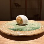 銀座 有涯 - 枝豆14号と呼ばれる白あんのお菓子