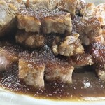 まるか食堂 - 美味しい豚肉と美味しいタレ　トンテキ400g フルーティーなタレが美味しいです　汁だくです