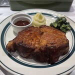 マロリーポークステーキ - 2024.11.15（金）ランチ
      蔵王山270g  レギュラーセット1370円（税込）