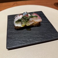 スガラボヴィー - 