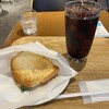 エクセルシオール カフェ - ツナタブナード＆スクランブルエッグセット580円