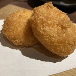 地酒と道産食材 一笑 - カニクリームコロッケ
