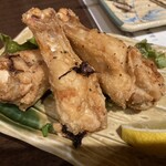 地酒と道産食材 一笑 - 新得地鶏の手羽先ザンギ