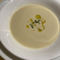 マンジャーモ - 