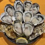 牡蠣ノ上にも三年 - ハッピーアワー生牡蠣　　　165円(税込)×10