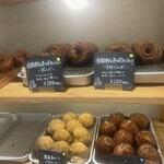 fiveran osaka Coffee BASE - 全粒粉のオールドファッション