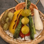 汐汲坂 恵びね - 