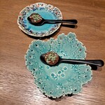 島キュイジーヌ あーすん - しかし、使用している器の素晴らしいこと……。