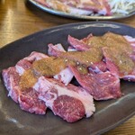 焼肉 東山食堂 - 生ラム