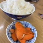 江ちゃんラーメン - 今日は人参…多量の…う〜(T-T)
