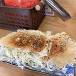 江ちゃんラーメン - パリ美味の餃子