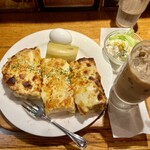 珈琲館 紅鹿舎 - 