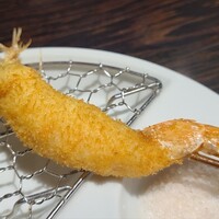 串揚げキッチン だん EKIZO神戸三宮店 - ⑦ハーブシュリンプ《ピンクソルト》