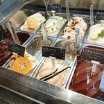 ミノリ ジェラート - ショーケース