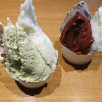 ミノリ ジェラート - 島レモン＆ミントソルベ・ビターチョコソルベ・小豆島STONESの組み合わせと、島レモン＆ミントソルベ・+150円のピスタチオ・チョコミント（だったかな？）の組み合わせ