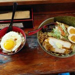 札幌みその 手稲本店 - 真上～からの図…。