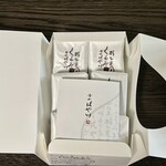 はや川 くるふ福井駅店 - 観音開きで羽二重くるみが登場