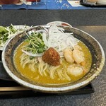 なんか喰ぃ亭 - 濃厚えびそば並盛り