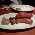 ビストロ ポチ - 骨付きソーセージ