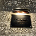 LE PORTIER Par Aux Delices de dodine - 