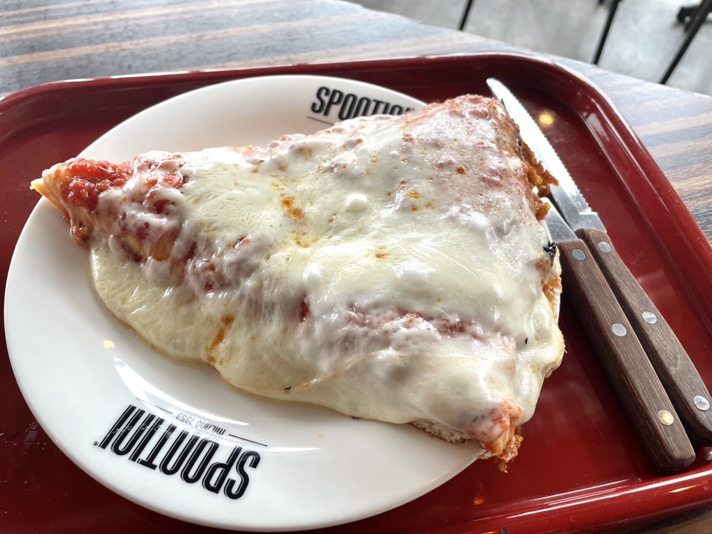 ゆっち　スポンティーニ 料理メニュー : PIZZERIA SPONTINI カスケード原宿店 （ピッツェリア