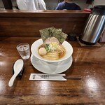 らぁ麺 朝軒 - 醤油らぁ麺 白