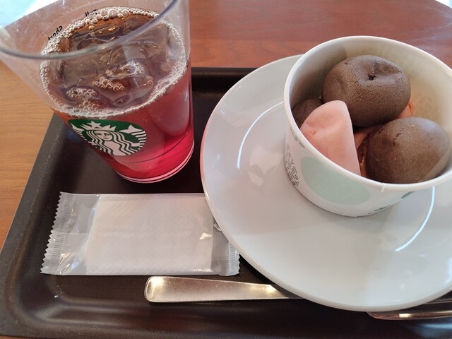 スターバックス コーヒー 酒田みずほ店 &ndash; くつろぎのカフェ体験